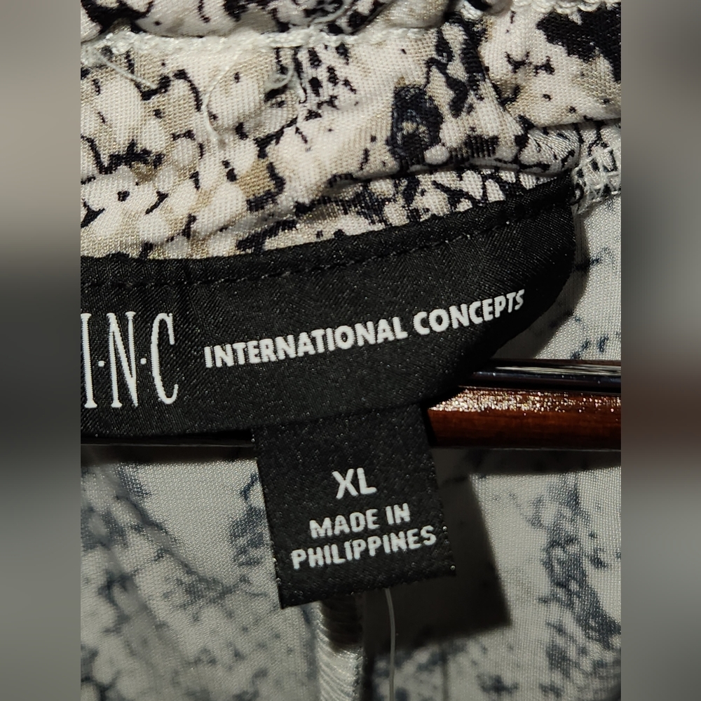 Designer INC International Concepts Knit High Rise Legging Snakeskin W XL